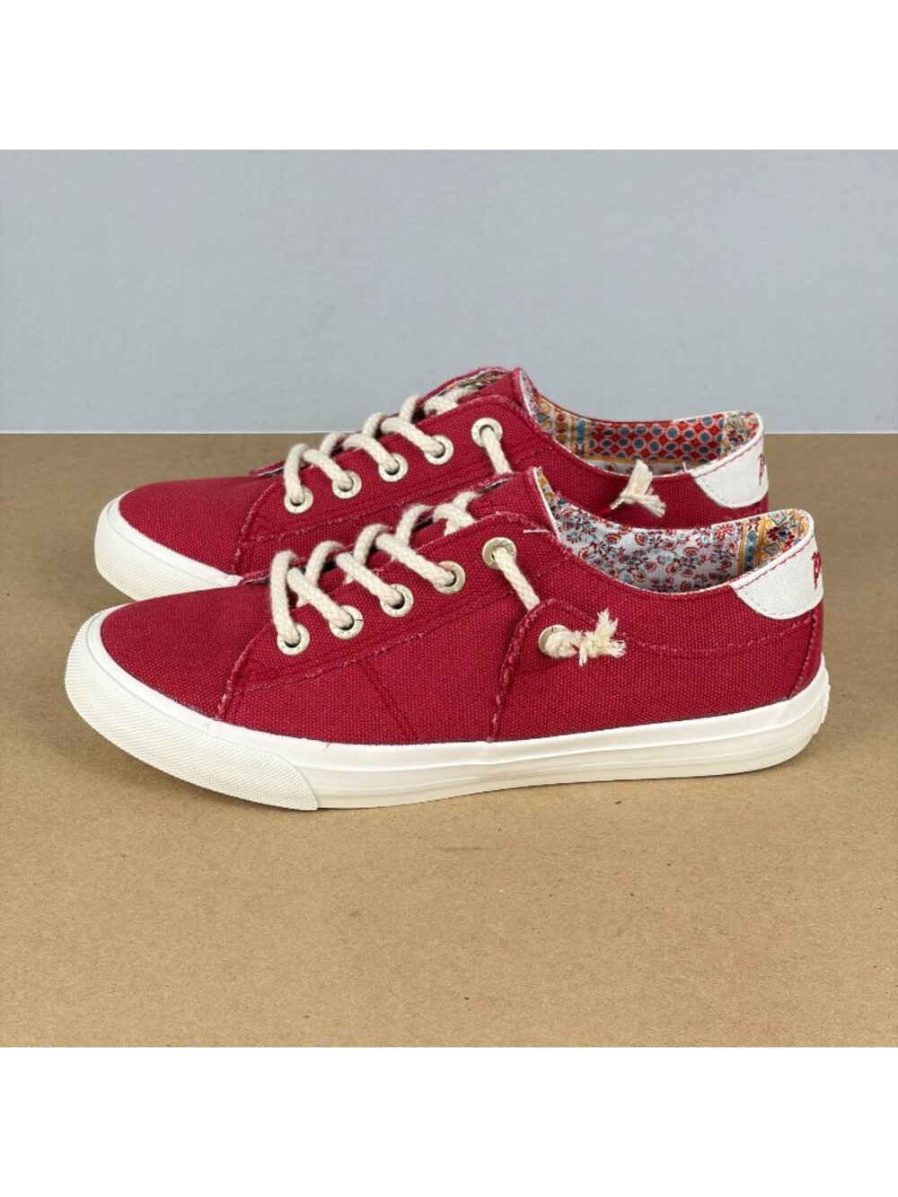 Blowfish Malibu Martina Canvas Sneakers Womens 8.5 Red White Lace Up Casual